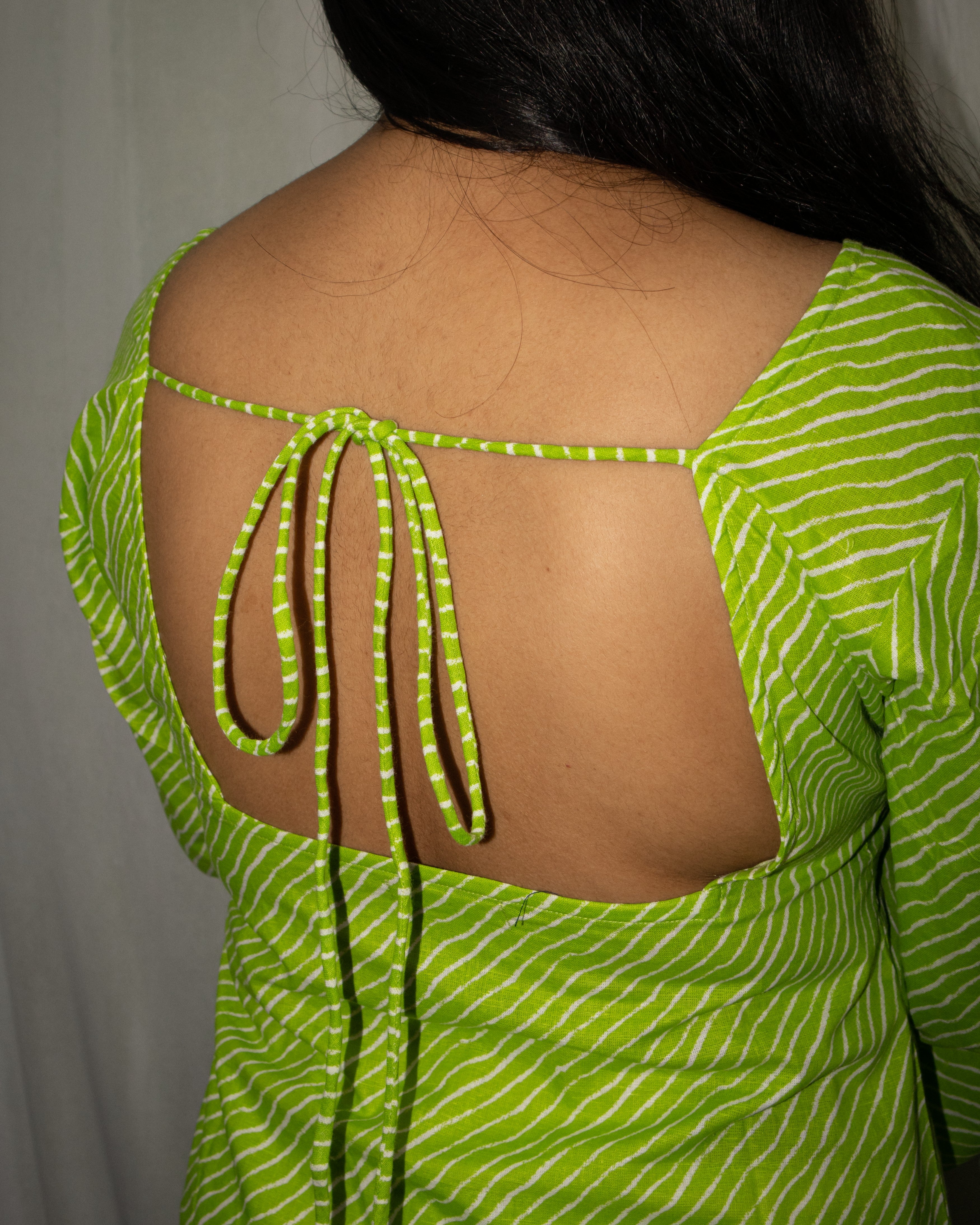 Leher Deep Back Bell Sleeve Kurti