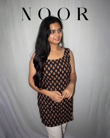 Noor Sleeveless Kurti