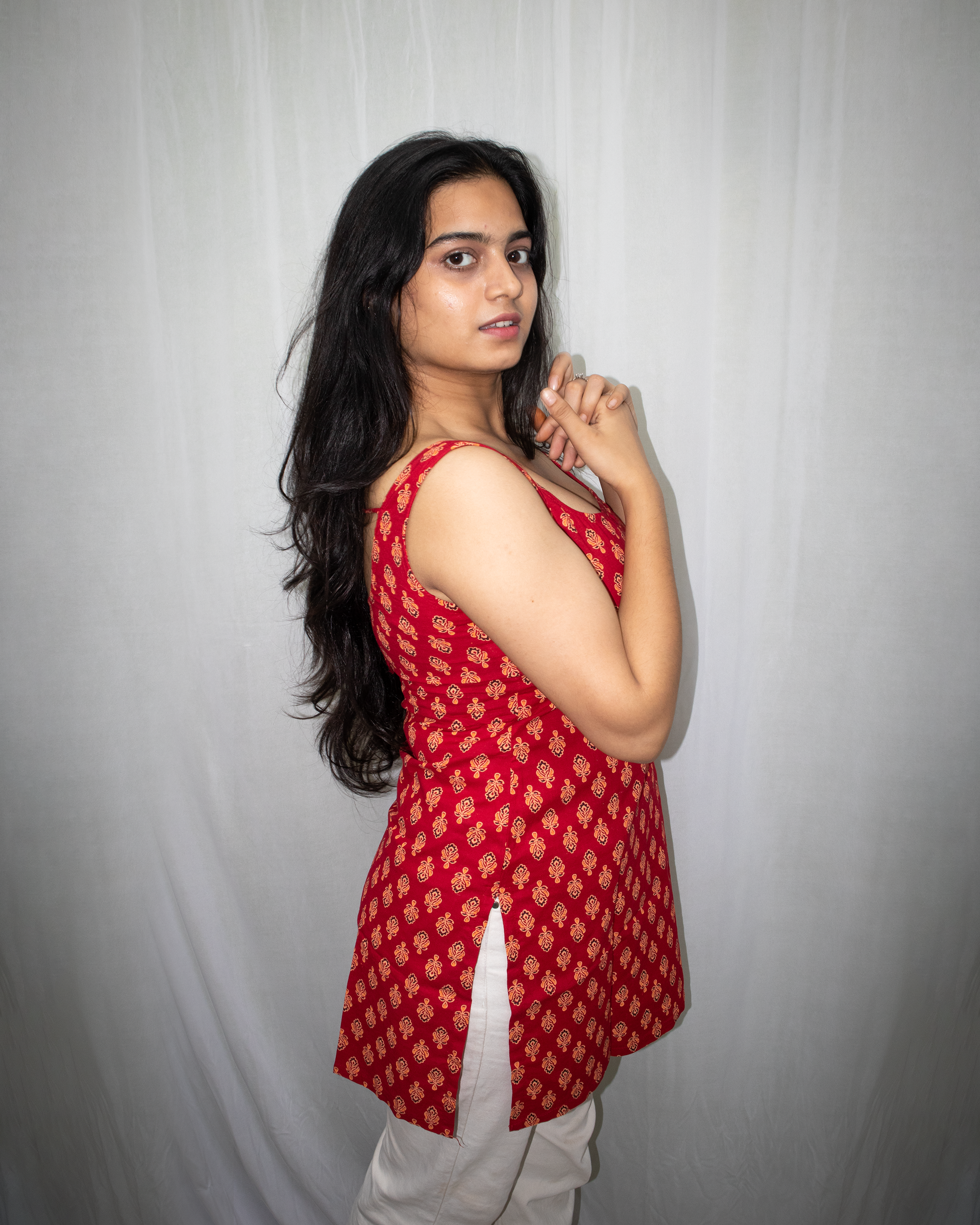 Noor Sleeveless Kurti