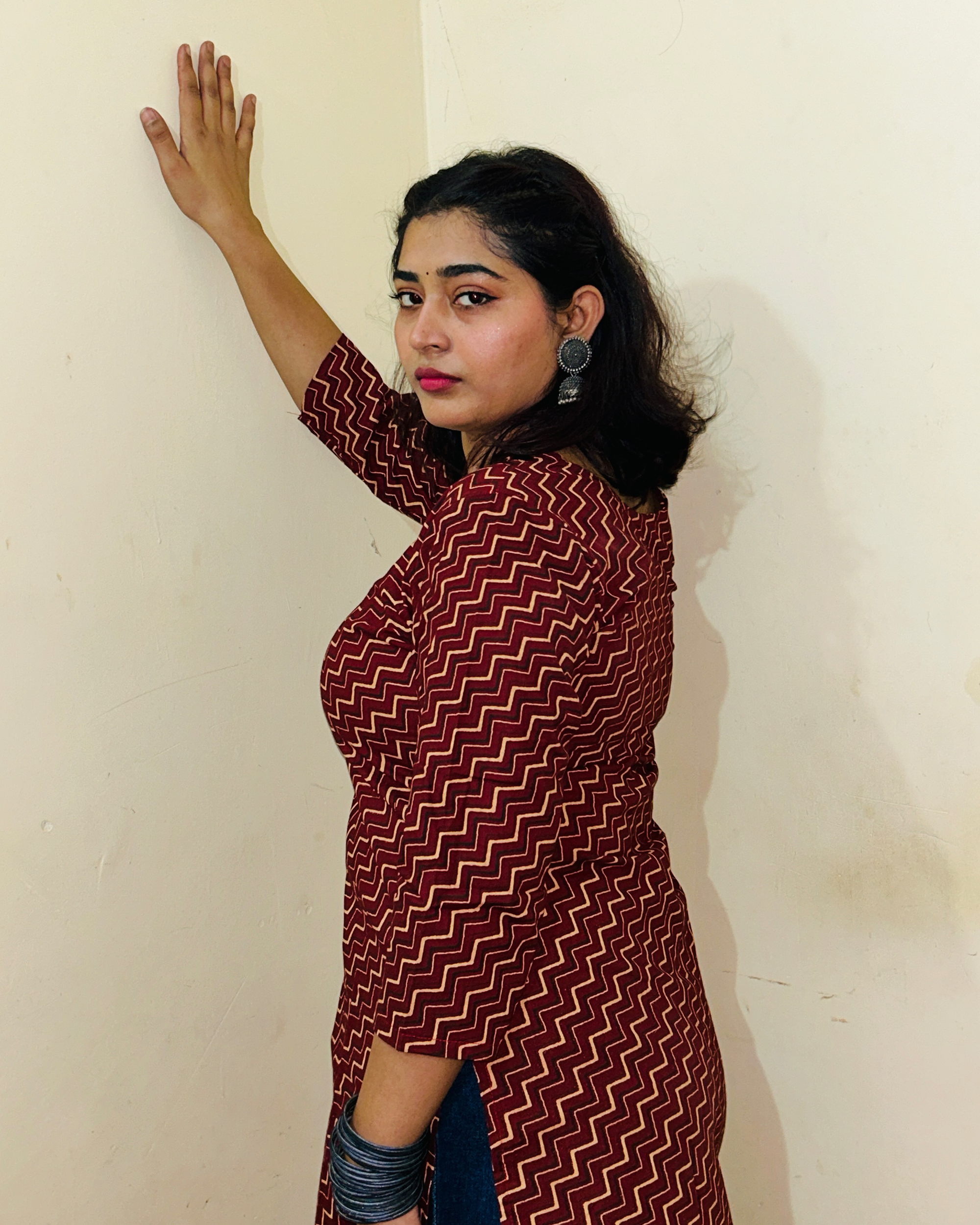 Mahira Zigzag Long Straight Kurti