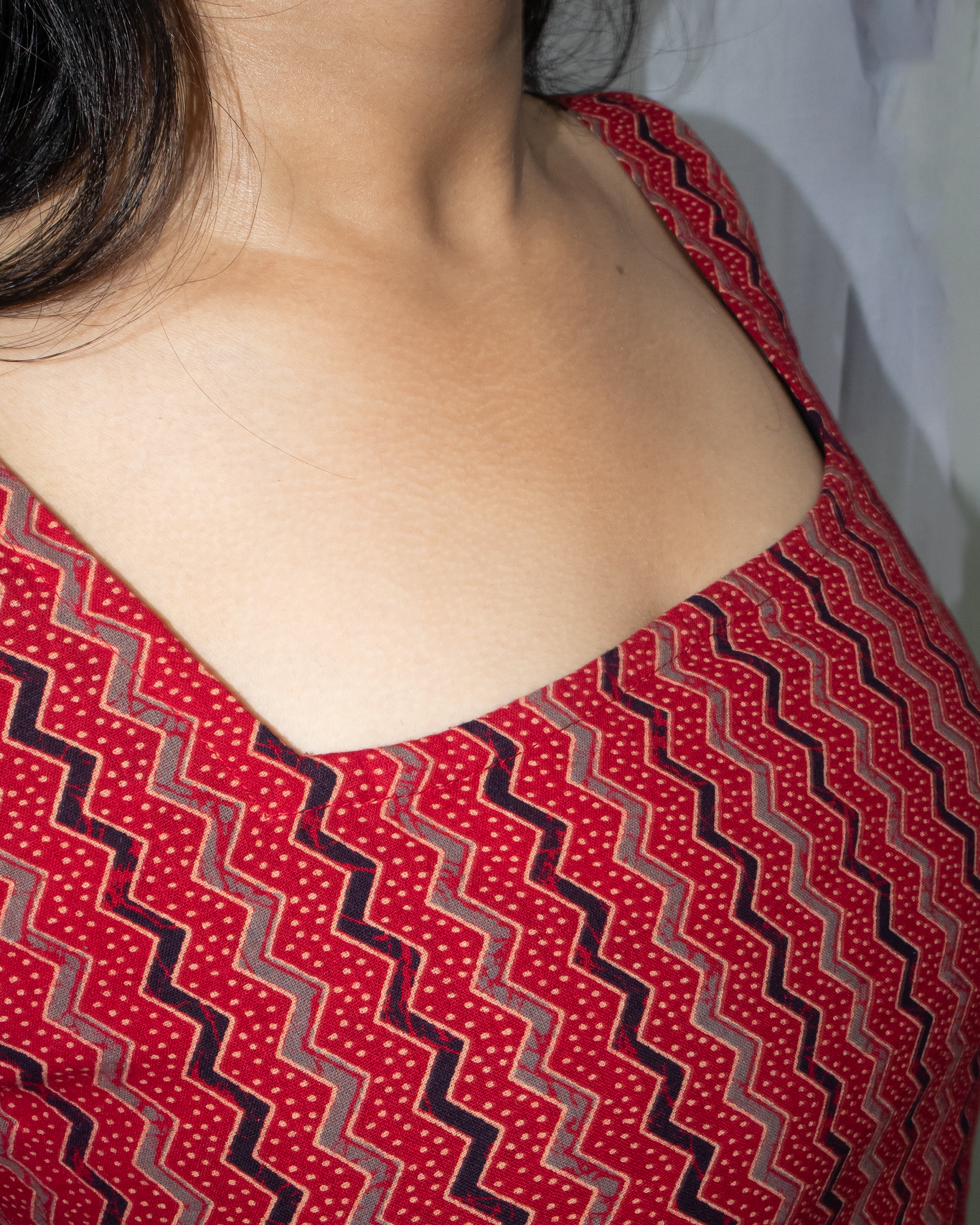 Raahi Long Sleeveless Kurti