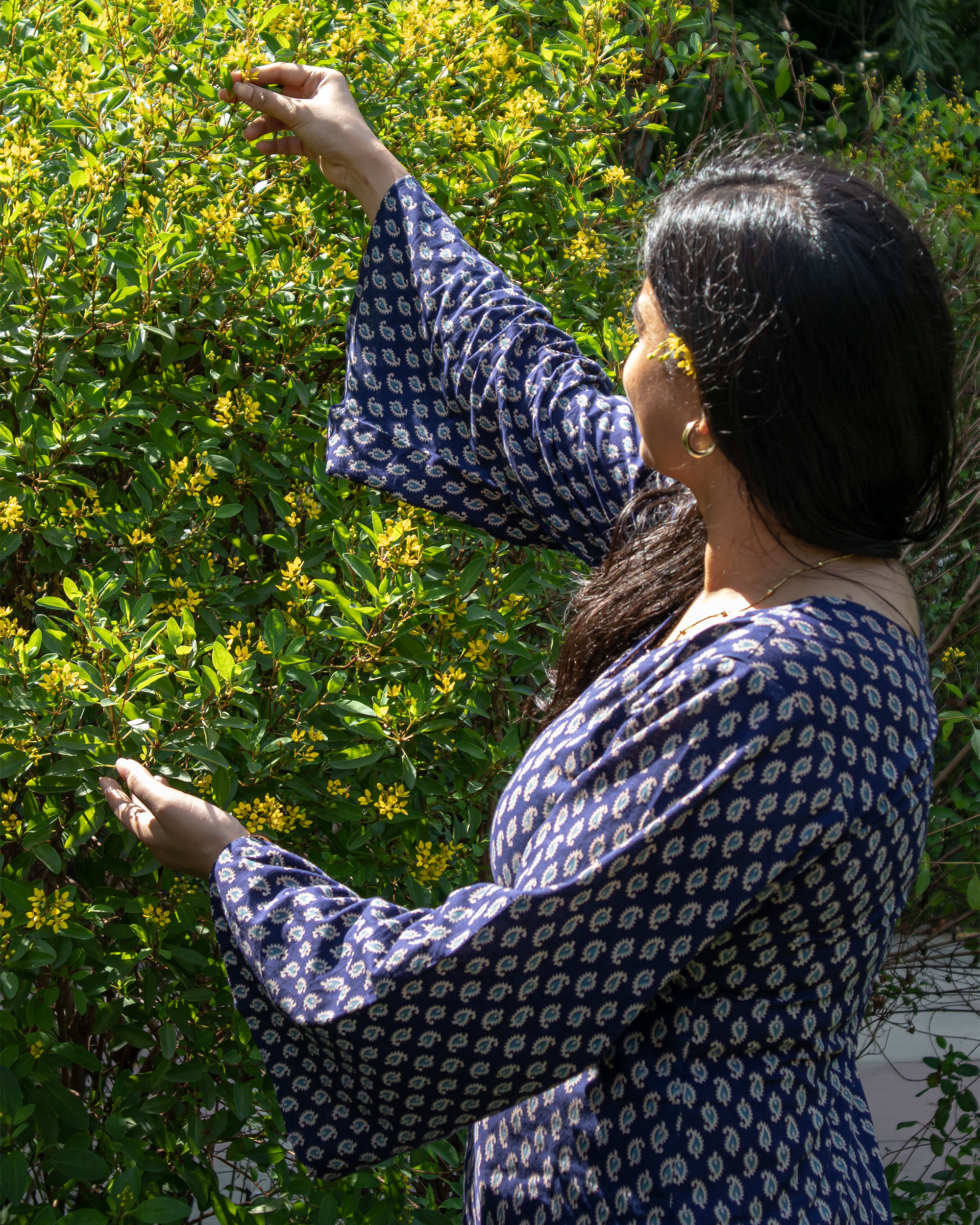 Midnight Bloom Bell Sleeves Short Kurti